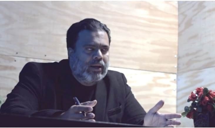 Sunil in a dramatic scene